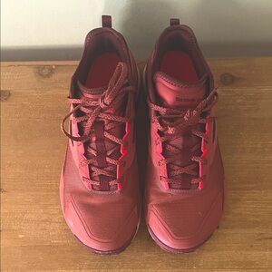 LIKE NEW REEBOK NANO VIBRAM